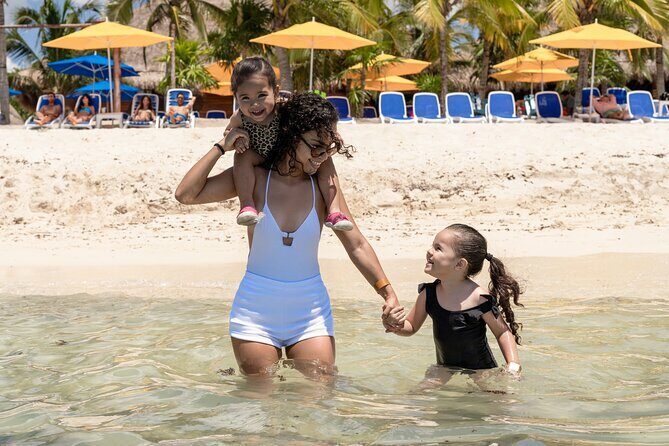 Cozumel: KUZÁ Beach Pass with Buffet, Open Bar & Activities - Introduction