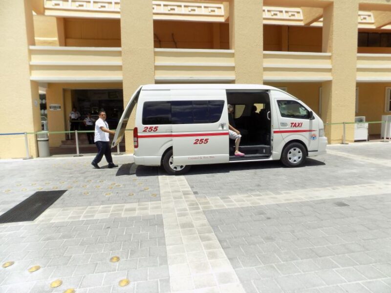 Cozumel: Private Round-Trip Airport Shuttle - Starting Price