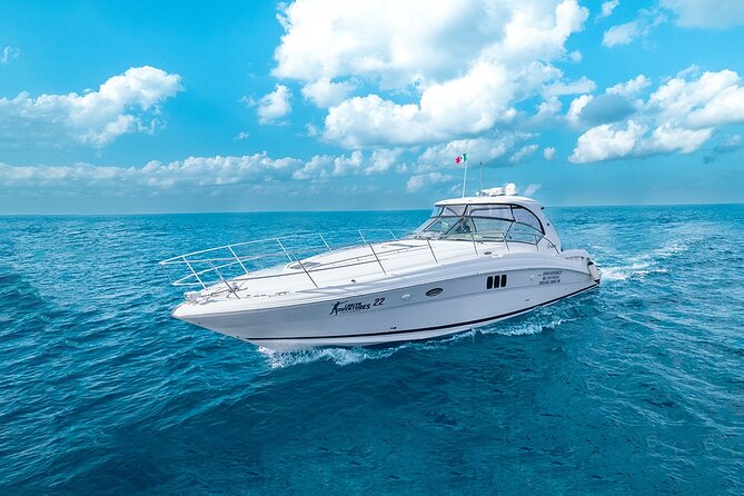 Cozumel Private Yacht and Snorkel With Lunch and Open Bar Onboard - Customer Ratings