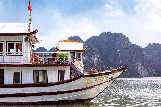 Cozy Bay Classic Cruise 2D1N,Kayak,Swim,Titop,Cave By Expressway - Tour Overview and Details