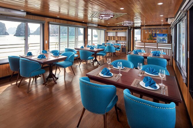 Cozy Bay Premium Cruise – Halong Bay Luxury 1 Day - BUFFET LUNCH - Experienced English-speaking Guide
