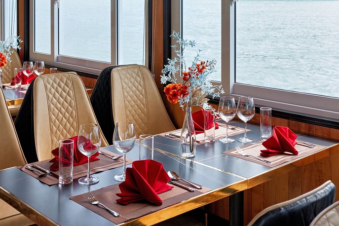Cozy Bay Premium Halong Day Trip, 5 Star Cruise With Buffet Lunch - Dining Experience