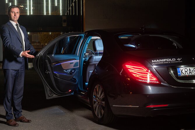 Cracow to Airport Transfer by Luxurious VIP Limo - Transportation Options