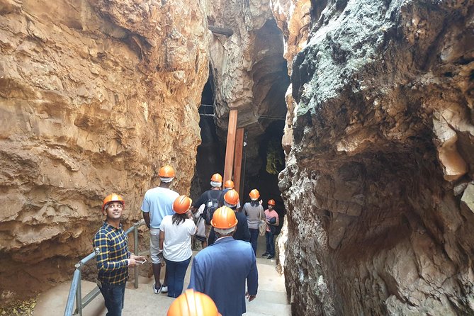 Cradle of Human Kind Tour and Lesedi Cultural Village Day Tour - Meeting and Pickup Information
