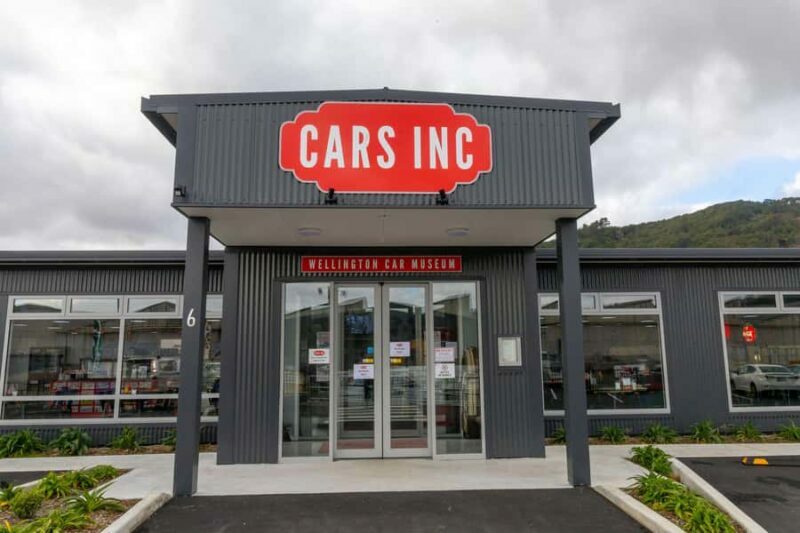 Craft beers & car museum - Half Day Tour - Key Points