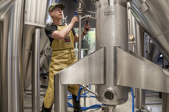 Craft Brewery Tour and Beer Tasting, Tour the Brew, Tekotnik - Tasting Experience
