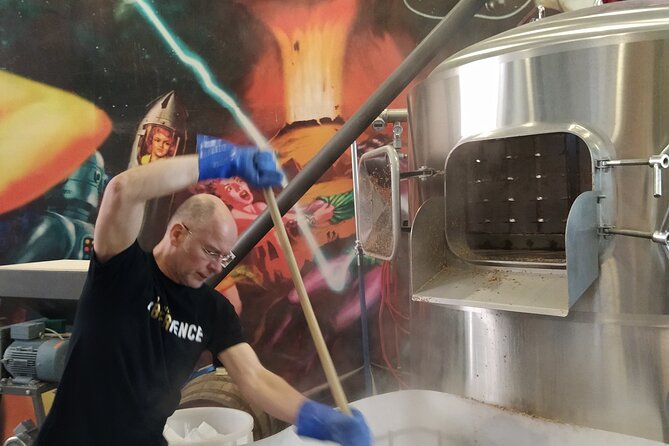 Craft Brewery Tour and Beer Tasting, Tour the Brew, Tekotnik - Accessibility Information