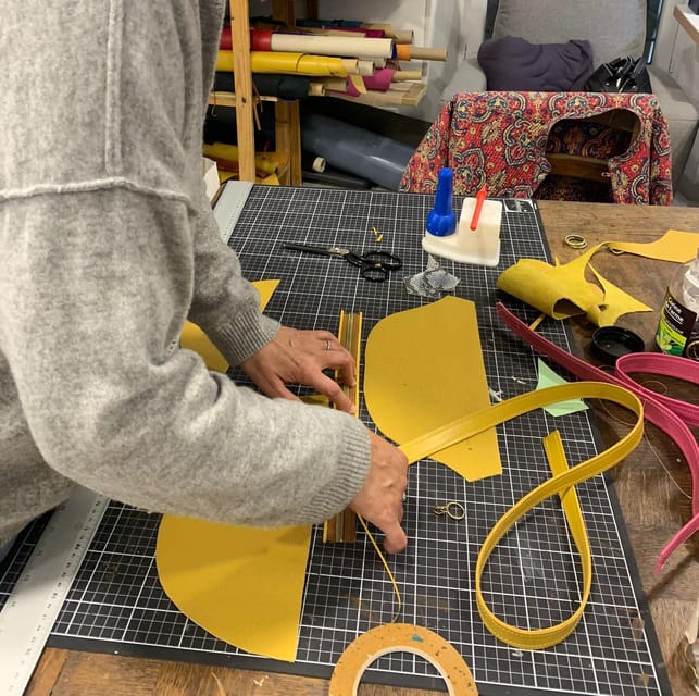 Create Your Own Leather Waist Bag in Luberon Area! - Experience Details