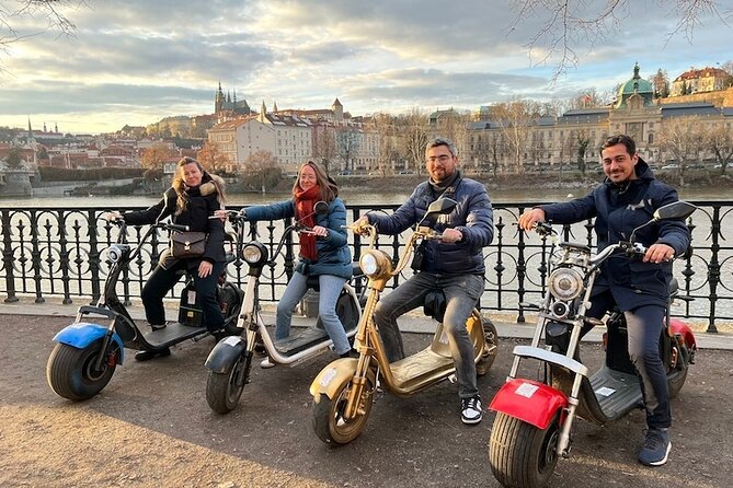 Create Your Own Route on Escooter and Enjoy Prague on Wheels! - Ensuring Safety and Accessibility
