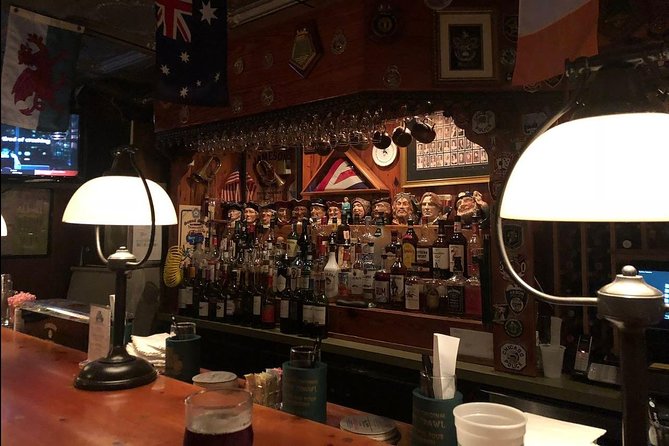 Creepy Crawl Night-Time Haunted Pub Walking Tour of Savannahs Historic District - Ghostly Tales and Eerie Sights
