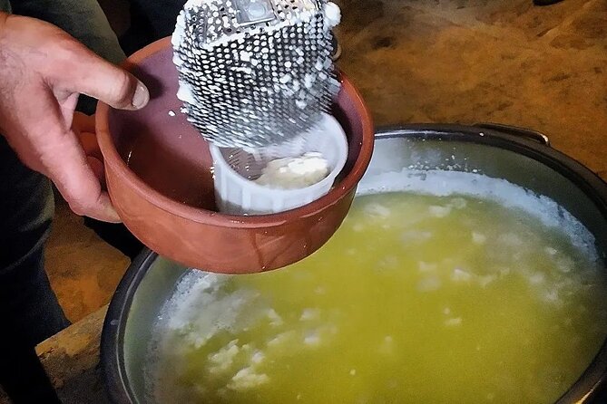 Cretan History & Foodies Safari - Discovering Cretan Culinary Traditions