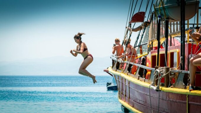 Crete: Coastline Snorkeling Cruise From Hersonissos Port - Recap