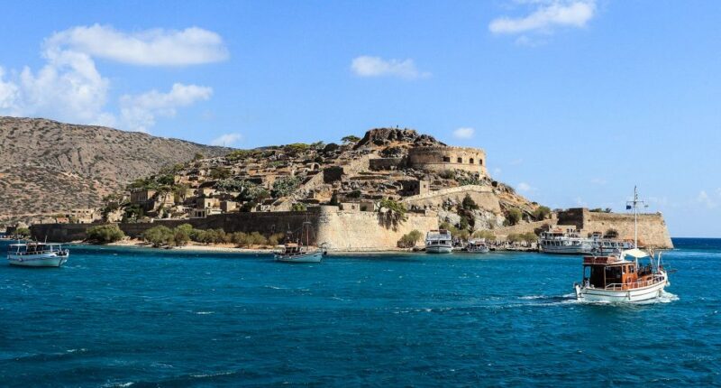 Crete: Day Trip to Agios Nikolaos and Spinalonga Island - Spinalonga Island