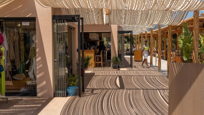 Crete: Full-Day Coach Trip to Voulisma Beach - Recap