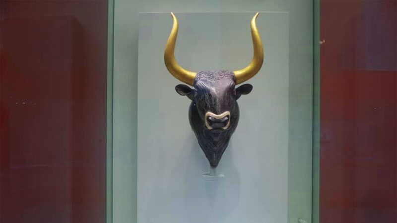 Crete: Heraklion Archaeological Museum Ticket & Audio Guide - Key Points