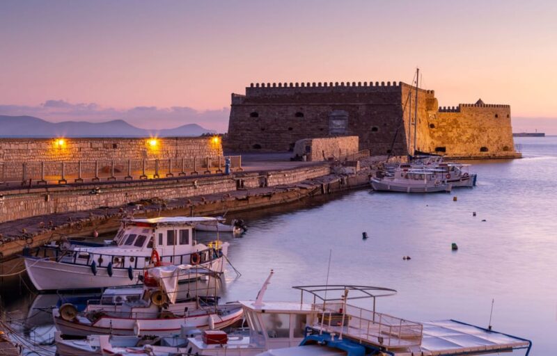 Crete: Knossos Palace & Heraklion Museum Private City Tour - Itinerary Highlights