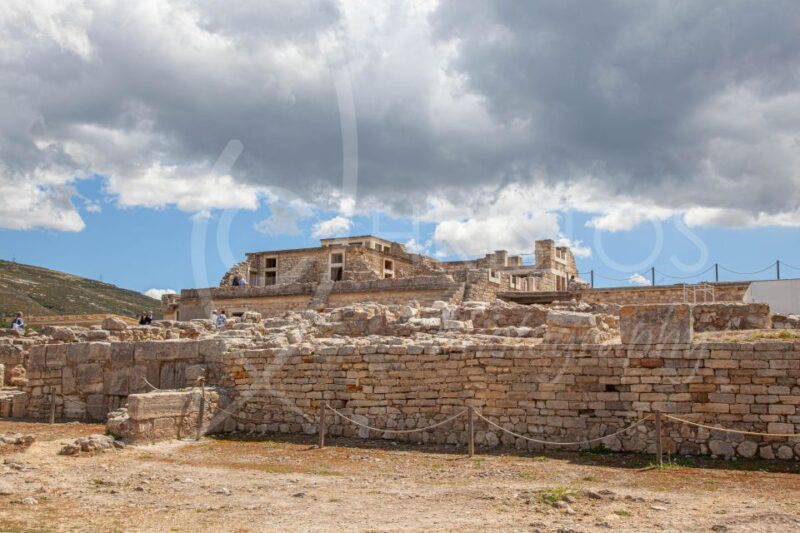 Crete: Knossos Palace - Advanced Engineering and Plumbing