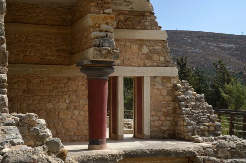 Crete: Lasithi Plateau and Knossos Palace Day Tour - Transportation and Accessibility