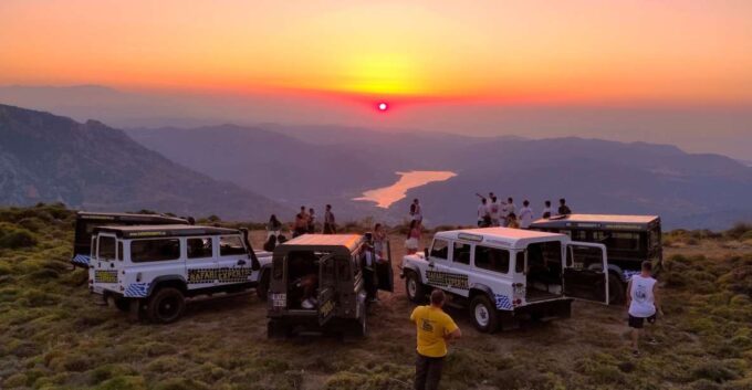 Crete: Sunset Safari - Tour Guide Languages
