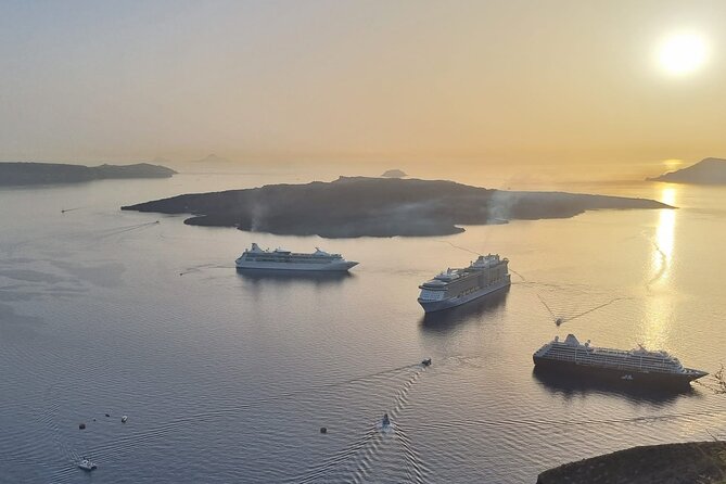 Crete to Santorini 6 Hour Private Tour - Discover Picturesque Caldera Views