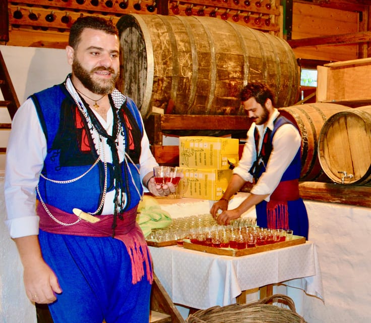 Crete: Traditional Cretan Night: Live Show and Dinner - Key Points