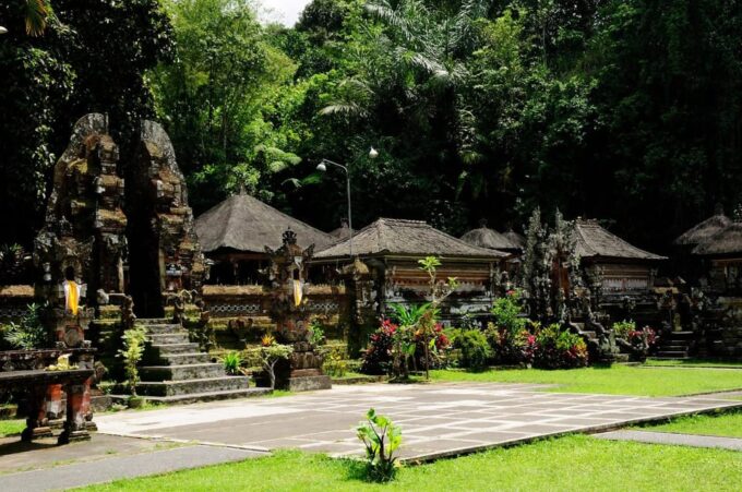 Cretya Ubud Infinity Pool,Hidden Waterfall, Temple &Lunch - Important Information
