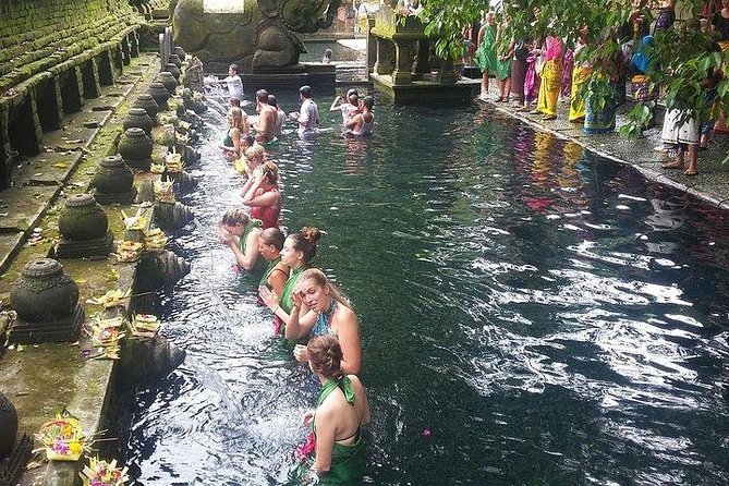 Cretya Ubud +Taman Dedari + Sari Timbul Glass Factory Tour. - Accessibility and Participation