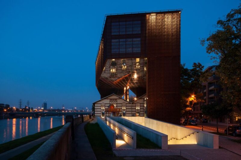 CRICOTEKA - Centre for the Documentation of the Art - Academic Research and Programs