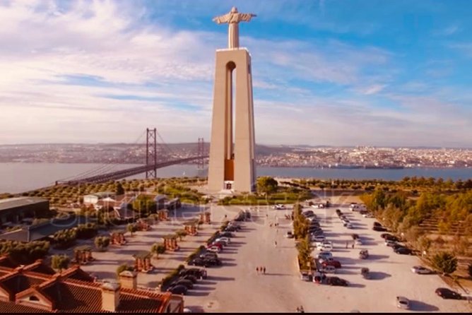 Cristo Rei Tuk-Tuk and River Cruise (2:45h) - Experience Overview