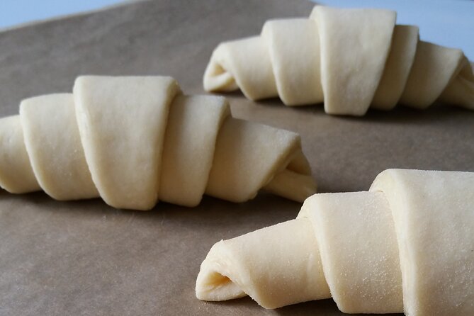 Croissant and Breakfast Pastry Class in Paris With a French Chef - Meeting and Pickup