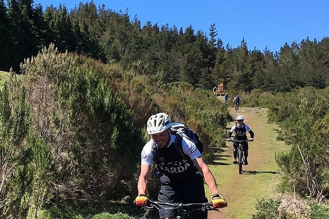 Cross Country - Moutain Bike Tour - Explore Madeiras Landscapes