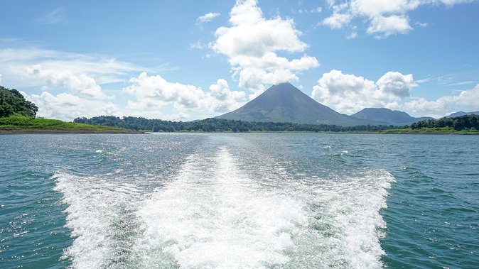 Crossing Lake Arenal & Monteverde & Arenal - Included Amenities