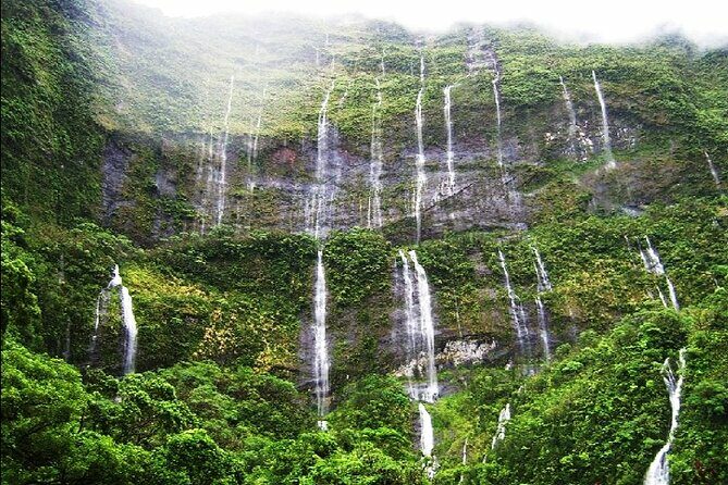 Crossing Over Tahiti Island Safari 4x4 - FAQs