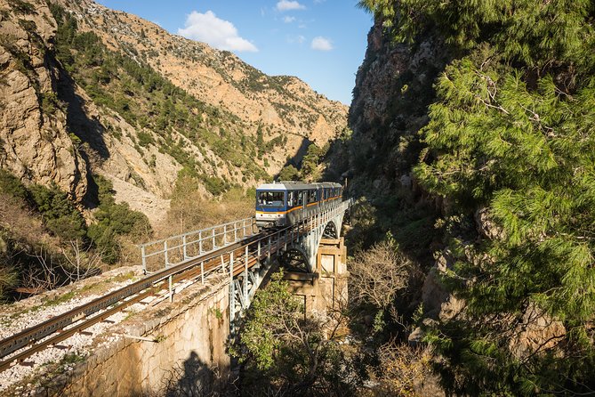Crossing the Gorge of Vouraikos -Private Food, Wine, Culture Tour in Achaia - Lunch Options