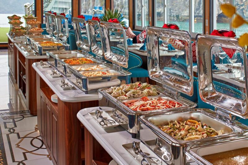 Crown Legend Cruise 3 Days 2 Nights - Sunset and Dinner