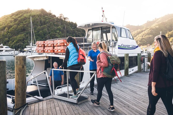 Cruise and Lunch at Furneaux Lodge - Inclusions and Exclusions