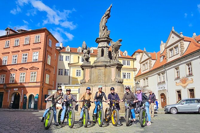 Cruise E-Bike Rental in Prague - Included Amenities and Gear