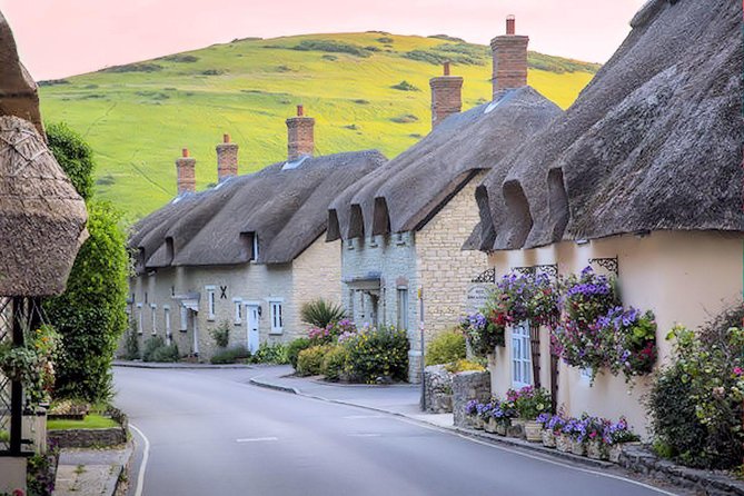 CRUISE EXCURSION: From Portland- Shared Group Tour Jurassic Coast - Booking Information