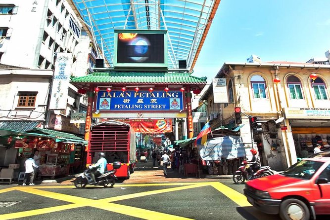 Cruise Excursion: Kuala Lumpur Full-Day City Sightseeing Tour - Transport and Comfort