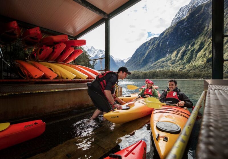 Cruise & Kayak Milford Sound - Highlights and Activities