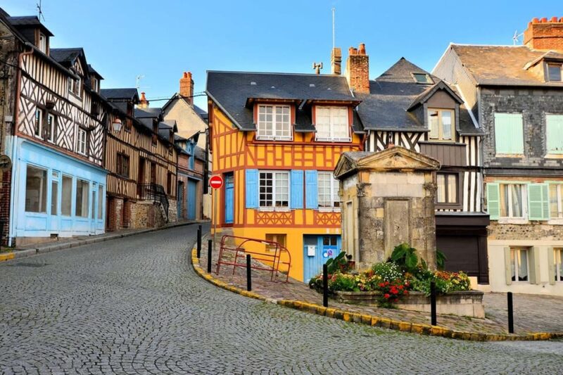 Cruise Line: Round-Trip Shuttle Between Le Havre & Honfleur - Accessibility and Support