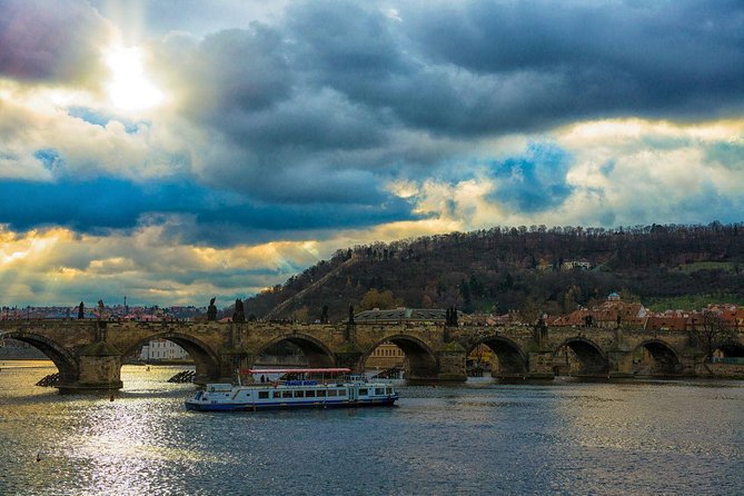 Cruise on the Vltava River With Snack - Improvement Commitments