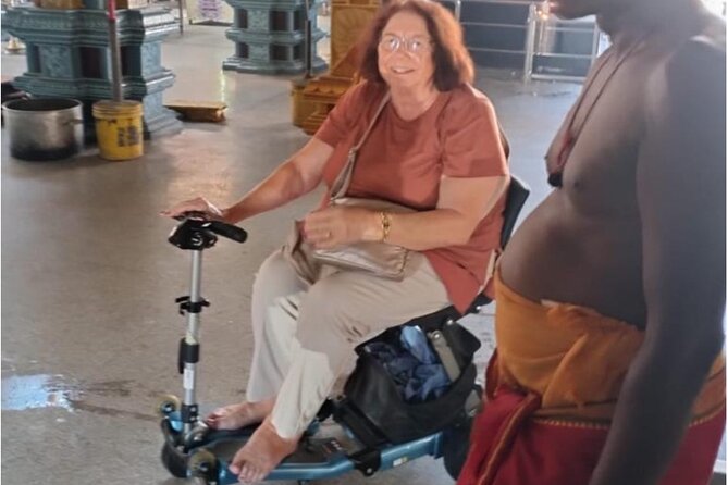 Cruise Passengers With Physical Challenges Explore Colombo by Car - Transportation and Accommodations