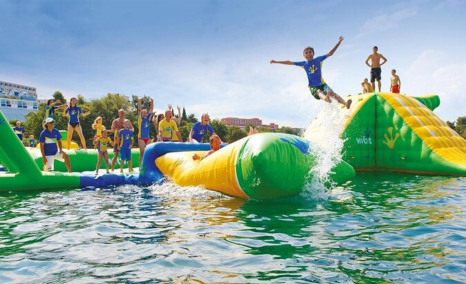 Cruise Ship Port Beach Shuttle - About Your Stay
