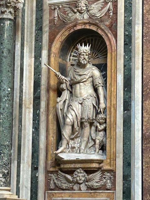 Cruise Ship Tour (Royal Palace of Caserta& Shopping) - Accessibility