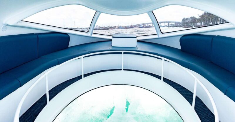 Cruise Ship Travellers Bahamas via Boat Semi-sub Glassbottom - Vessel Features