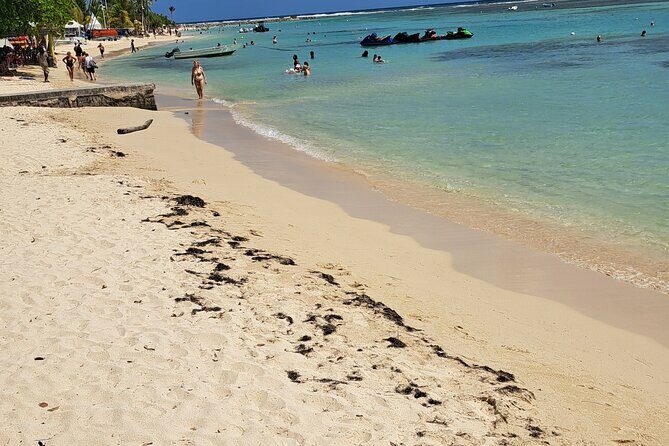 Cruise Stopover at Village Sainte Anne and its Beach - Who Is This Tour For?