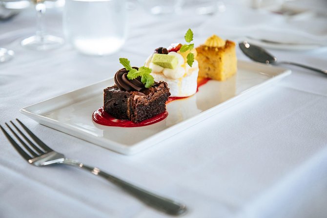 Cruise Sydney Harbour in Style Including All-Inclusive Dinner - Unforgettable Cruise Highlights