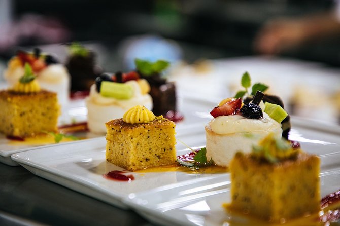 Cruise Sydney Harbour in Style With All-Inclusive Lunch - Meeting and End Point