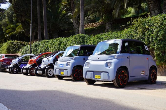 Cruise Terminal Pickup. Malaga in 2 Hours by Electric Car - Age and License Requirements